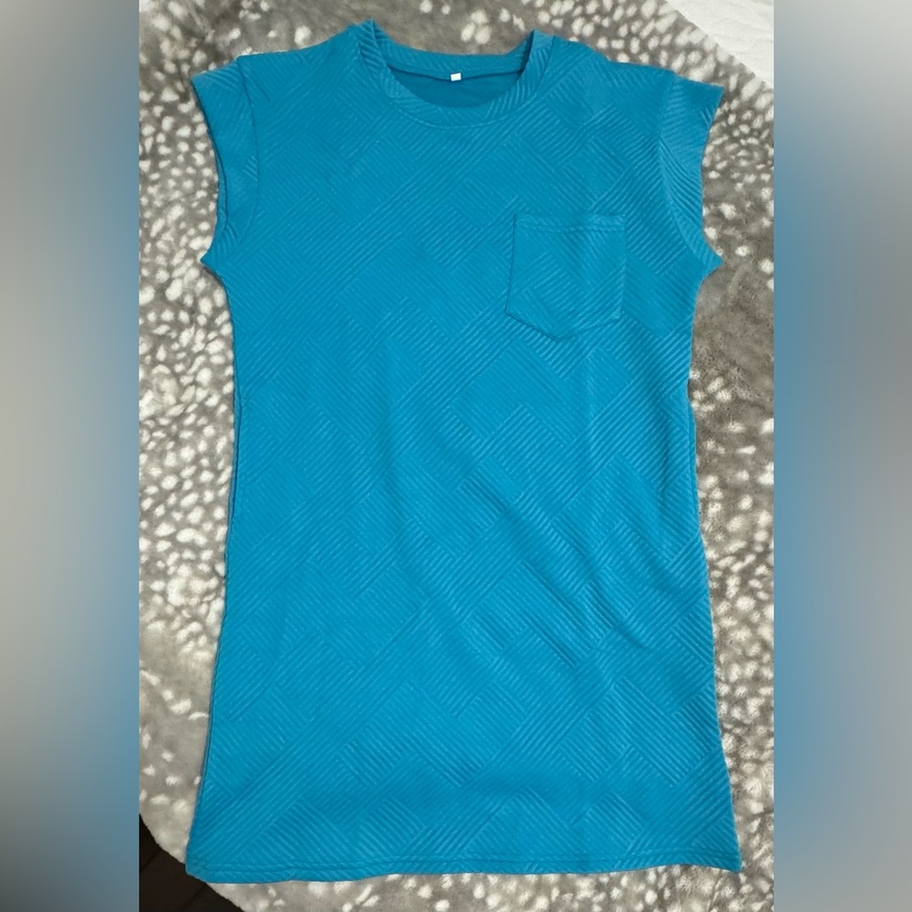 Boutique dress with pockets